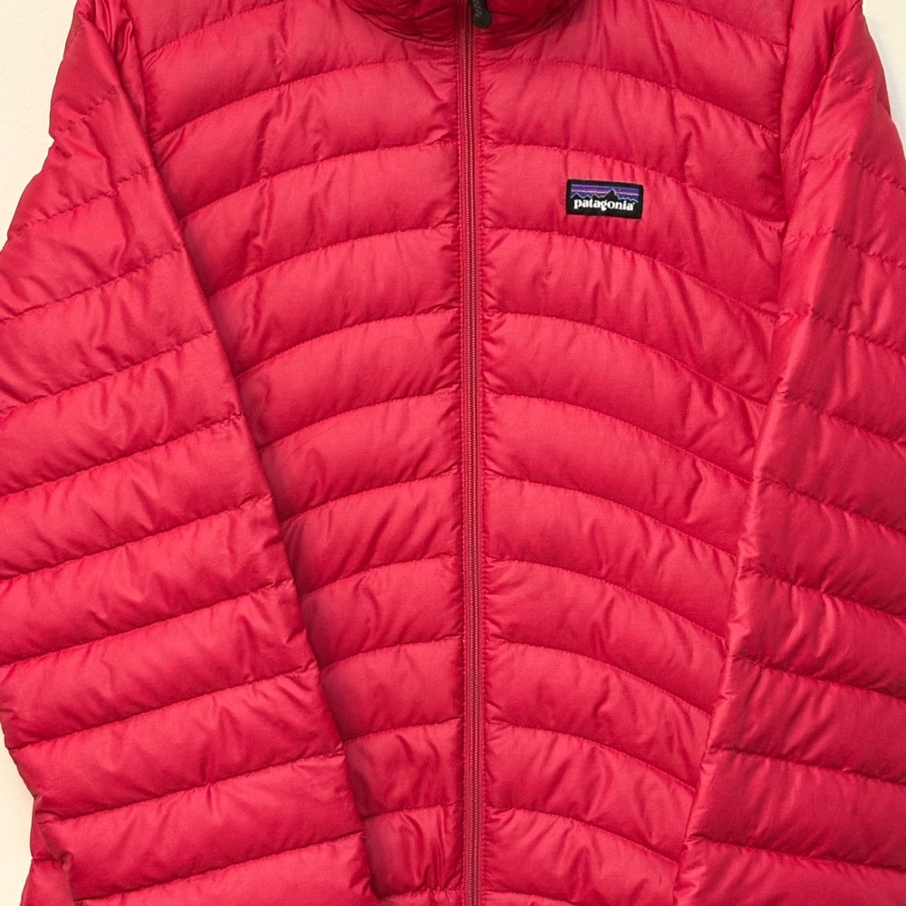 Patagonia Quilted Sweater Jacket Puffer Down Full Zip Puffy Hot Pink. Women (L).